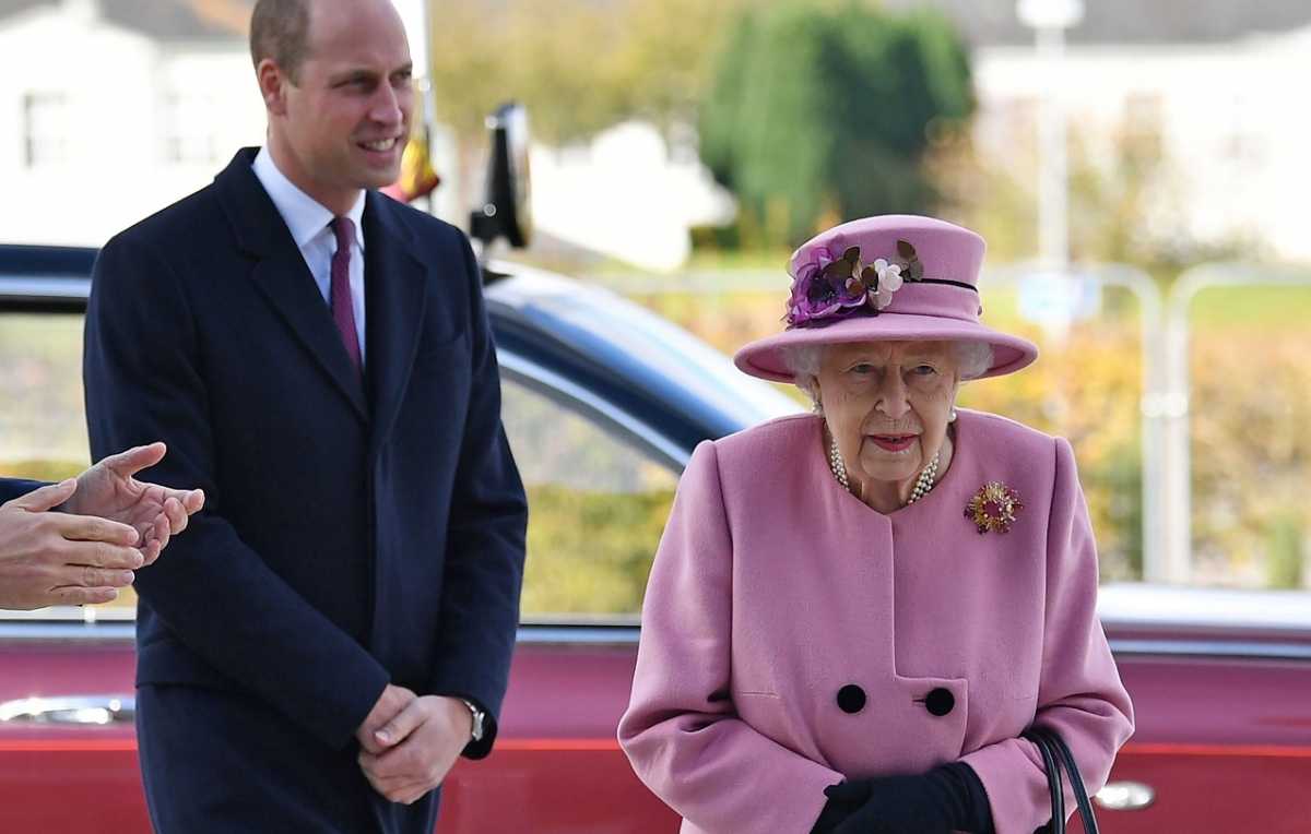 Prins William en koningin Elizabeth
