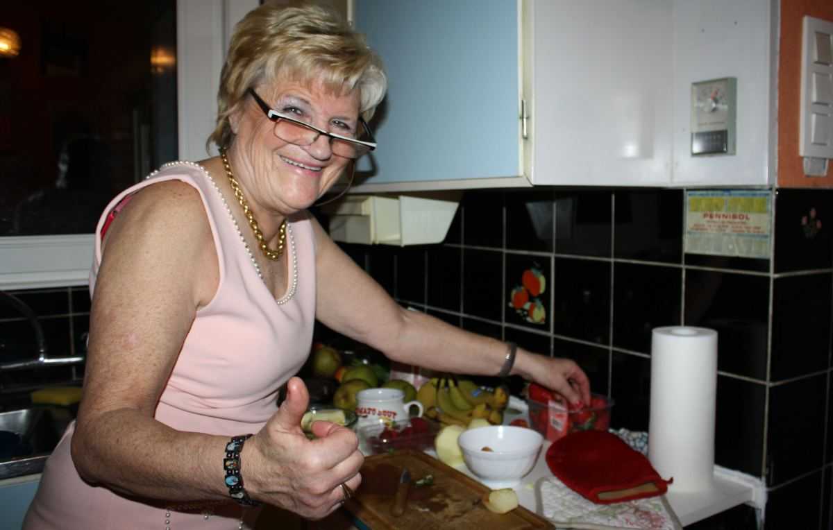 Marina Wally in 'Komen eten'