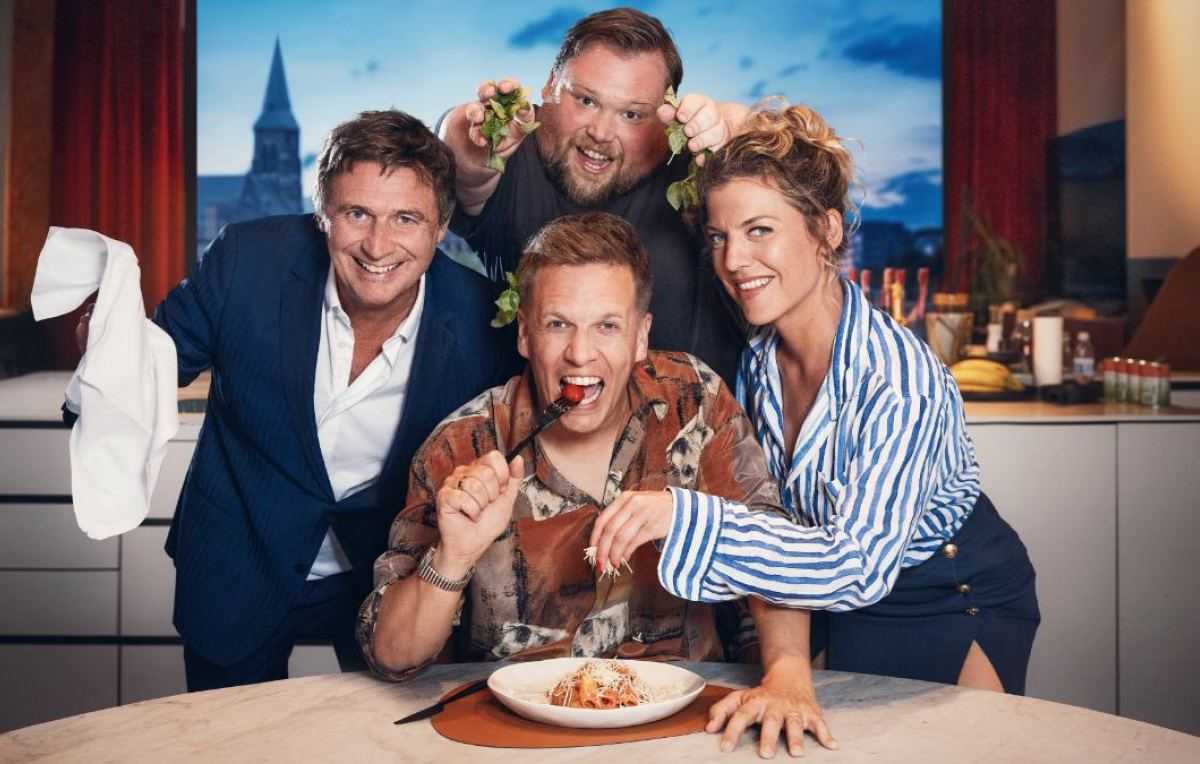 Komen Eten - Erik Van Looy - William Boeva - Ella Leyers - James Cooke