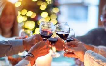 Kerstmis - feestje - wijn