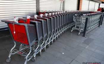 Supermarkt - winkelwagen - winkelkar - staking