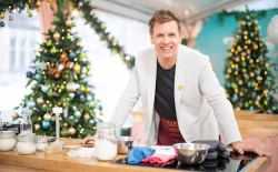 James volledig uit zijn comfortzone in 'Bake Off Kerst': Het loopt al meteen fout