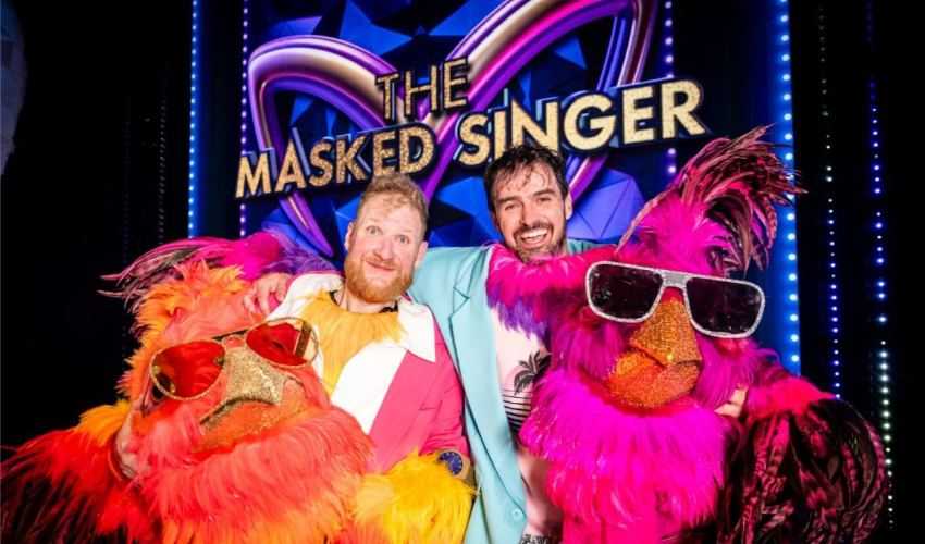 Schattig om te zien: Zo keken Joris Hessels en zoontje Néron naar Tik & Tok in The Masked Singer